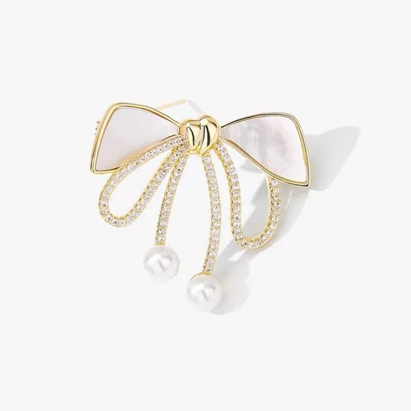 

French Retro Imitation White Shell Bow Brooch, Feminine and Niche Design Sense, Light Luxury Suit Brooch