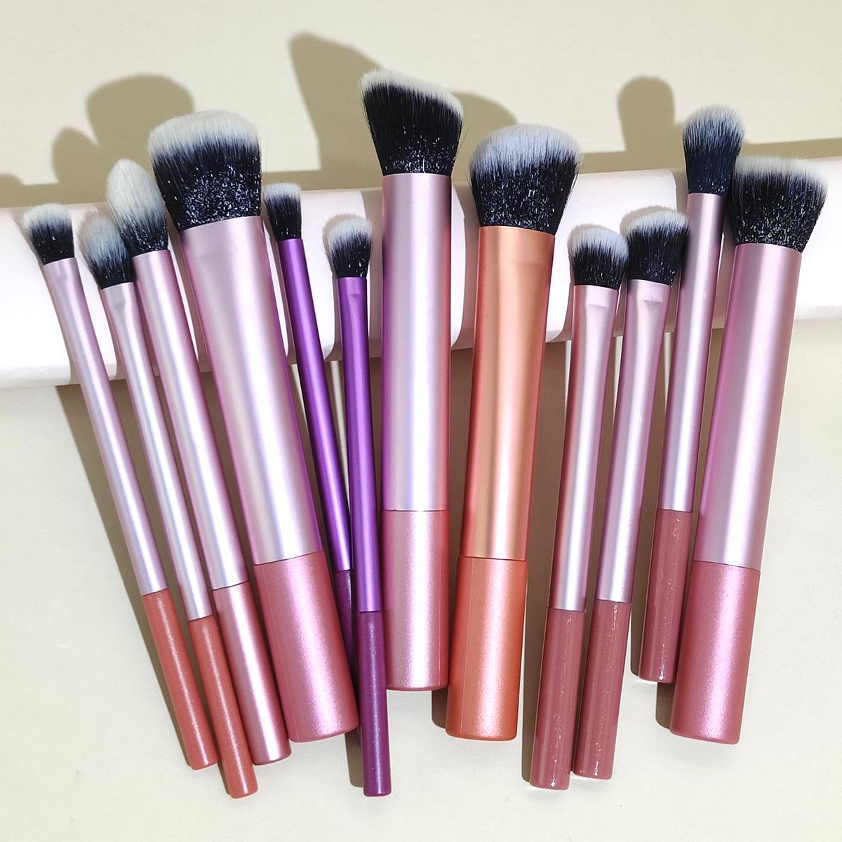 

Новый набор кистей для макияжа: 6/12 штук с длинными и короткими ручками для нанесения пудры, консилера и контура