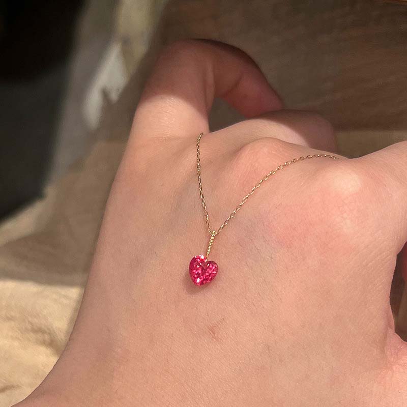 Vintage Red Zircon Heart Pendant Necklace for Women Girls 2025 New Fashion Gold Color Thin Chain Neckalces Wedding Zircon Gifts