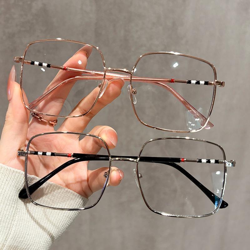 Retro Square Anti Blue Light Glasses for Men Women Fashion Prescription Computer Eyewear Office Optical Frames