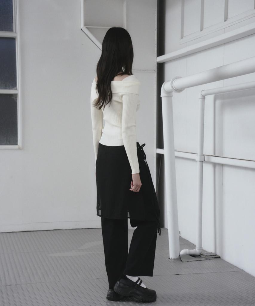 THE GREEN LAB Off-Shoulder Slim Ribbed Knit [Black]