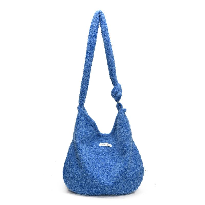 

Trendy new product niche design fashionable solid color woolen tote bag light and lazy large capacity messenger bag women