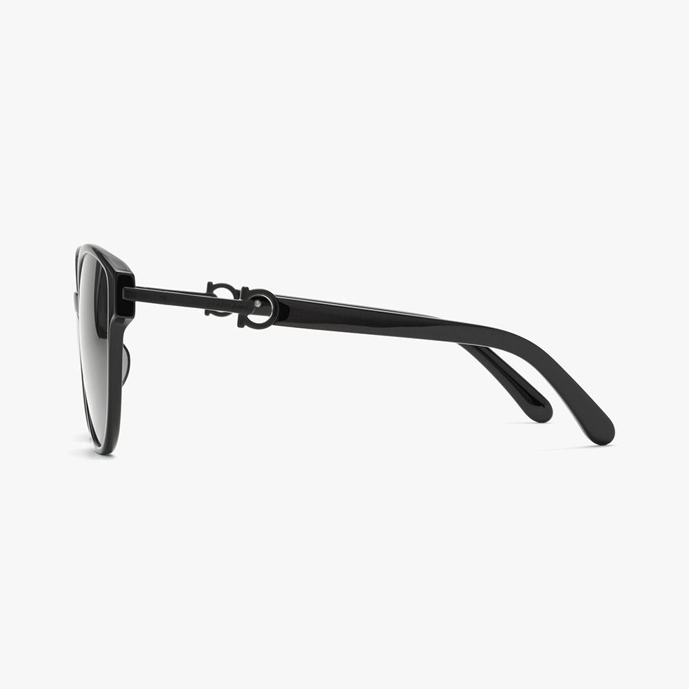 Pelagamoaiweeo Sunglasses (Sf3003Slbk 001 60)