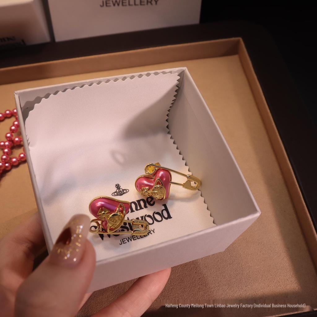 Kaiserinwitwe Pearl Heart Vivienne Orb Schlüsselbeinkette