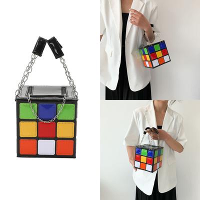 Damen Handtasche Niedliche Würfelform Handtasche Magische Kubische Form Handtasche Geldbörse Lackleder Clutch mit Kettenhenkel