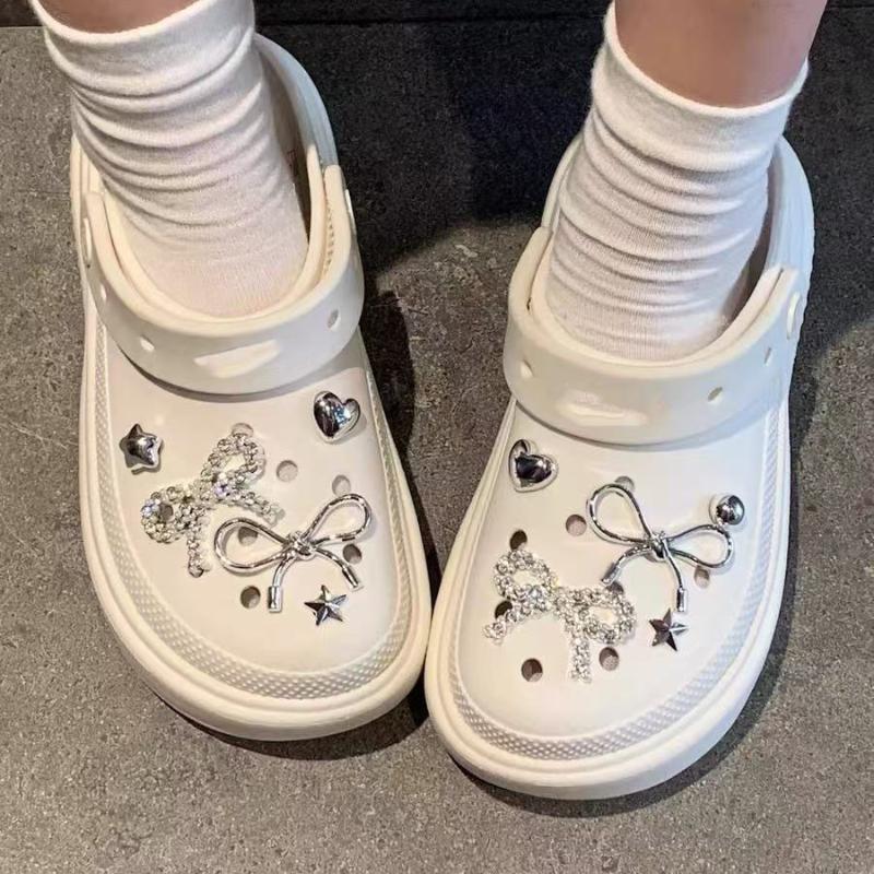 Elegant Rhinestone Bowknot Clogs Accessories for Women s Luxury Summer 2026 DIY Footwear 1