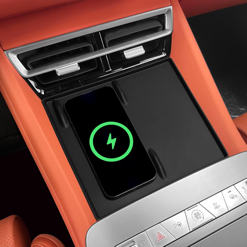 For BYD Tang L 2025 Silicone Wireless Charging Mat Non-slip Phone Protective Pad Charger Car Interior Accessories Black
