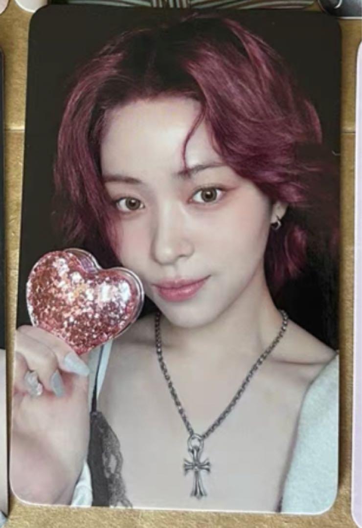 

[USED] itzy Ryujin GWBG makestar pre-order bonus trading card