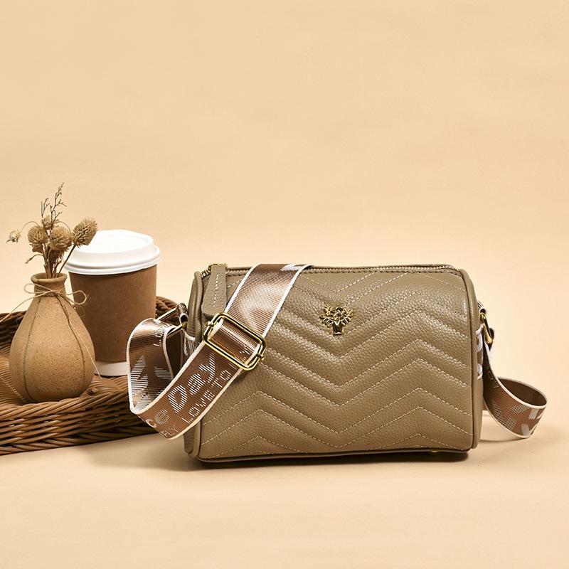 Leather women's bags autumn and winter new fashion embroidered thread shoulder messenger bag first layer cowhide pillow bag