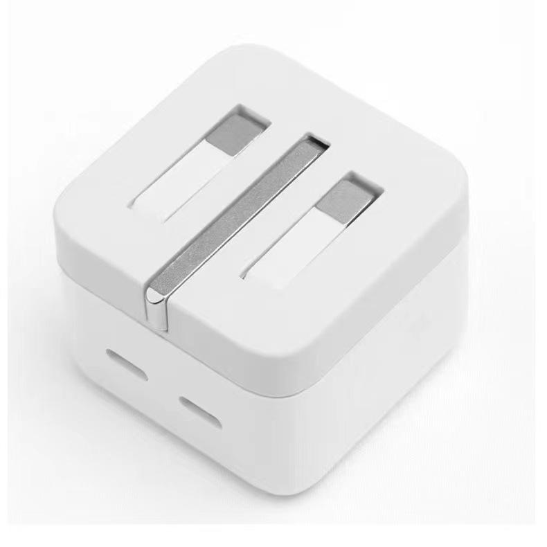 

PD40W Зарядное устройство с британской регулировкой Подходит для быстрой зарядки мобильных телефонов Apple Samsung 40W Двойной C Зарядная головка Источник 40W double C fast