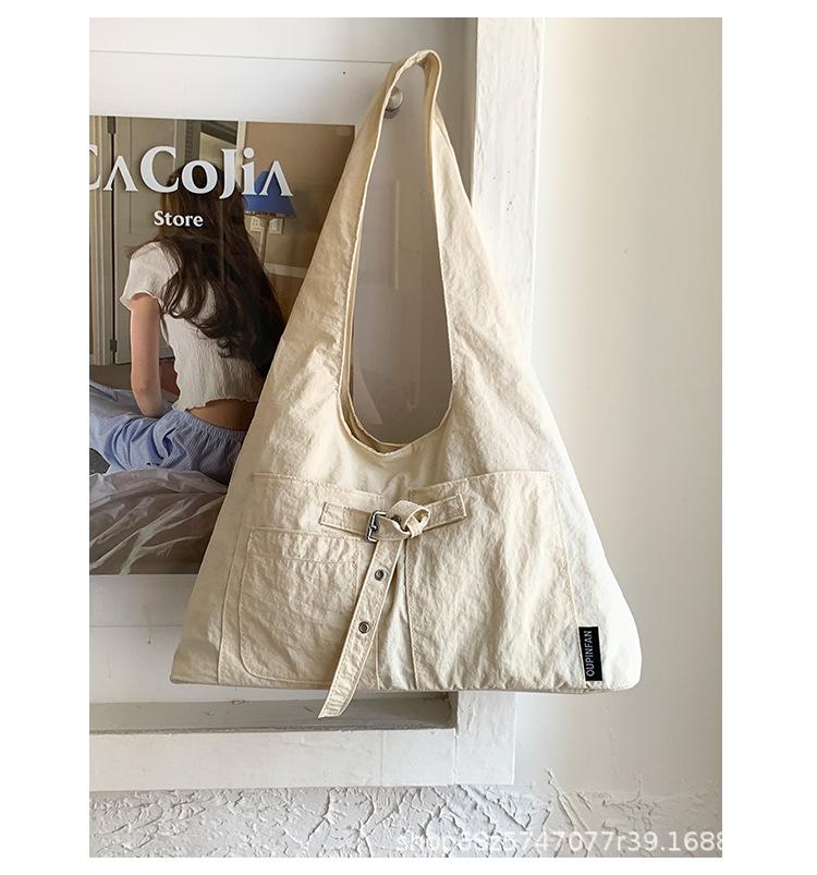 Large Capacity Japanese Canvas Shopping Bag Women's Bag 2025 New Casual Lightweight Tote Bag Fashion Commuter Shoulder Bag