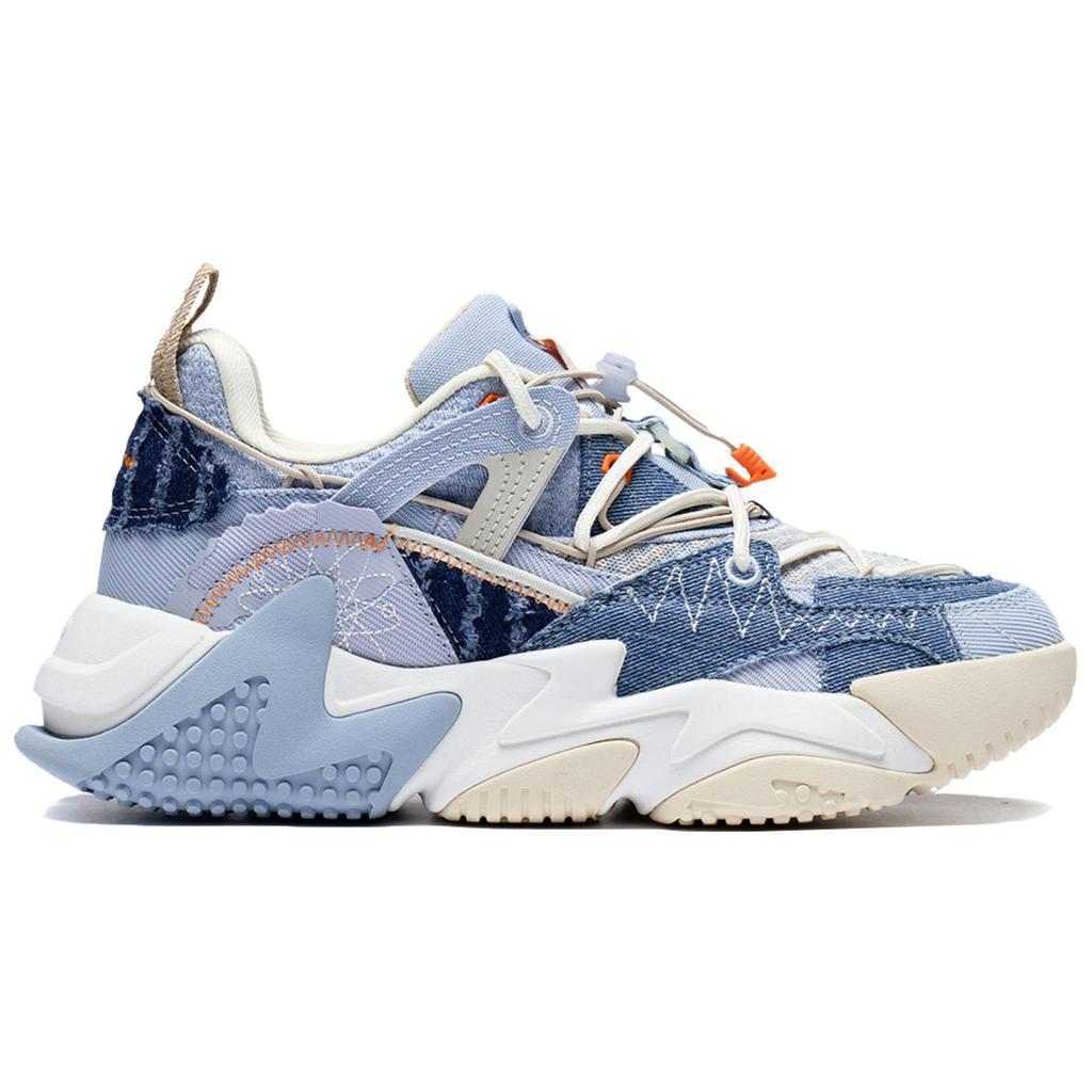 Li Ning CF Tracing Casual Shoes Women's Low Top Celestial Blue/New Aurora Blue AGLR172-4