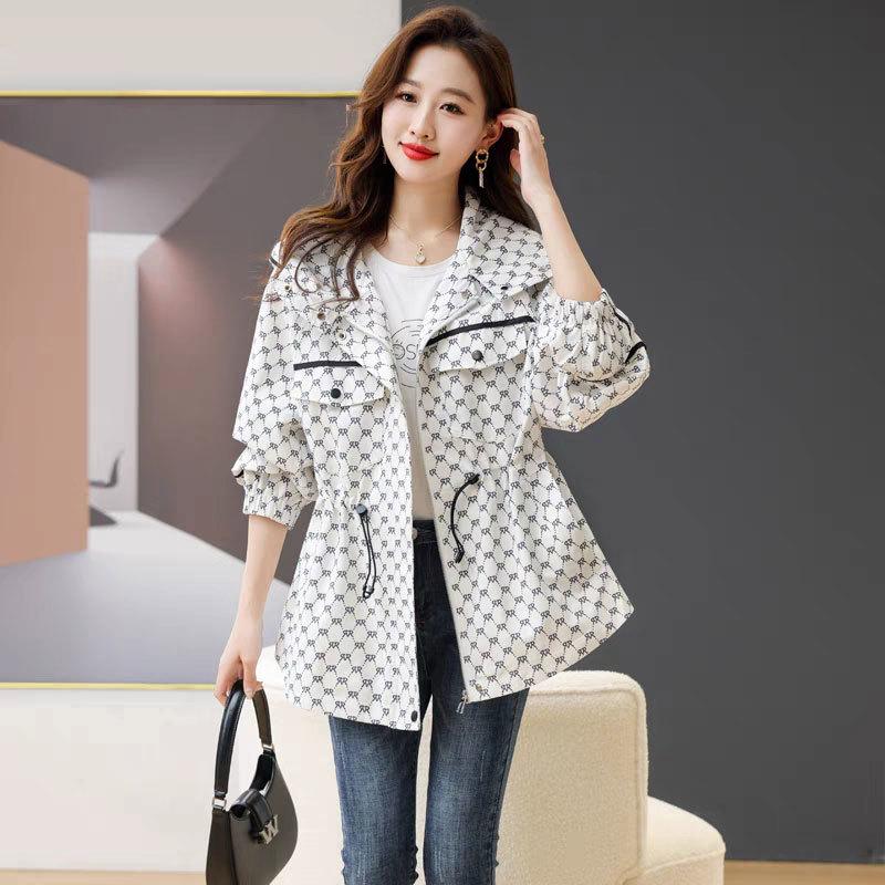 Lockerer lässiger Trenchcoat Lang Damen Windbreaker Jacke Damen mit Kapuze Bedruckte Oberbekleidung Tops Frühling Herbst Neu Damen Regenmantel