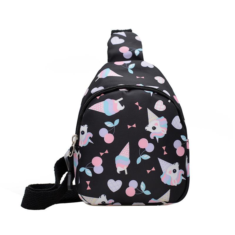 Season's new children's breast bag, kindergarten boys and girls crossbody bag, versatile small backpack, cartoon children's backpack