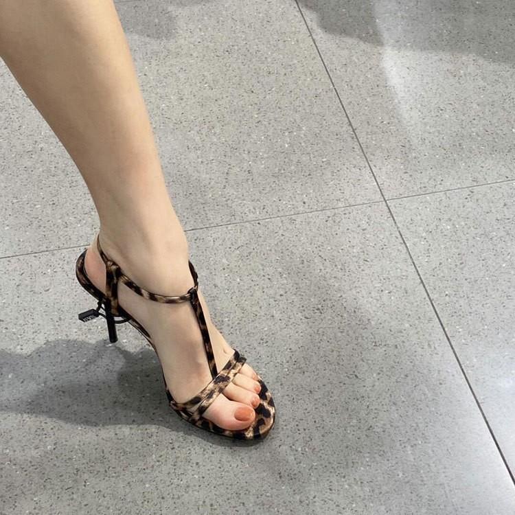 Leopard Print High Heels Women's 2025 Summer New Models with Thin Heels Temperament Beautiful Imperial Sister Sexy Fashion Sandals