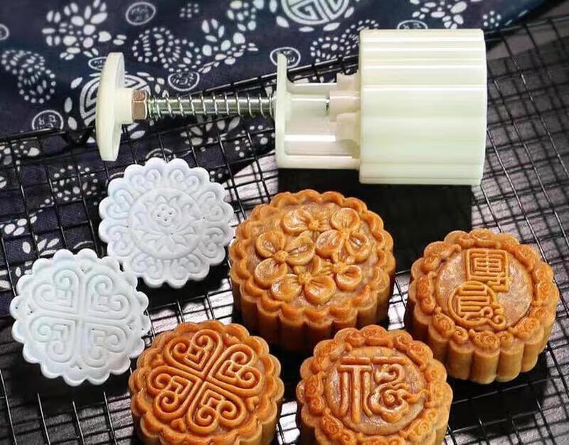 ZLIII Custom Engraved Mooncake Mold Set