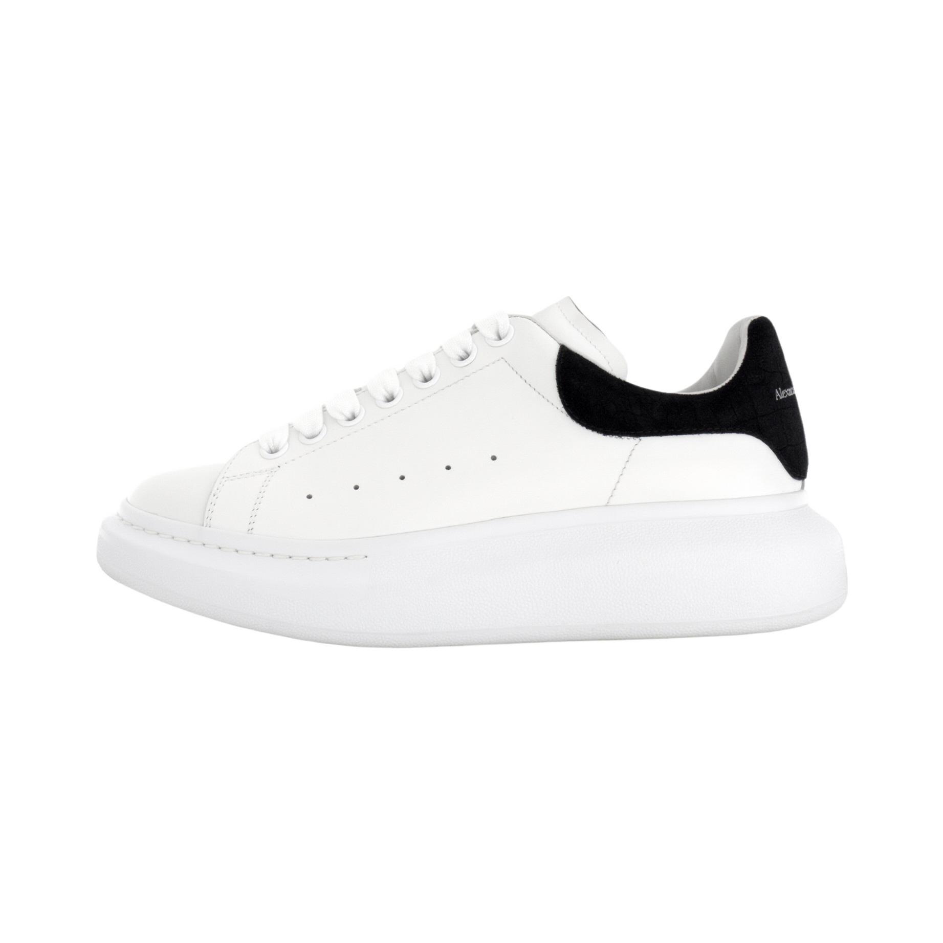 Alexander McQueen Oversized Sneaker `Black Embossed