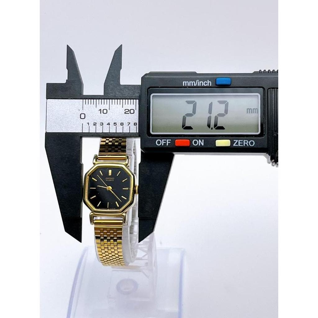 Used SEIKO Watch Working Condition 2C21-5170 Quartz Black