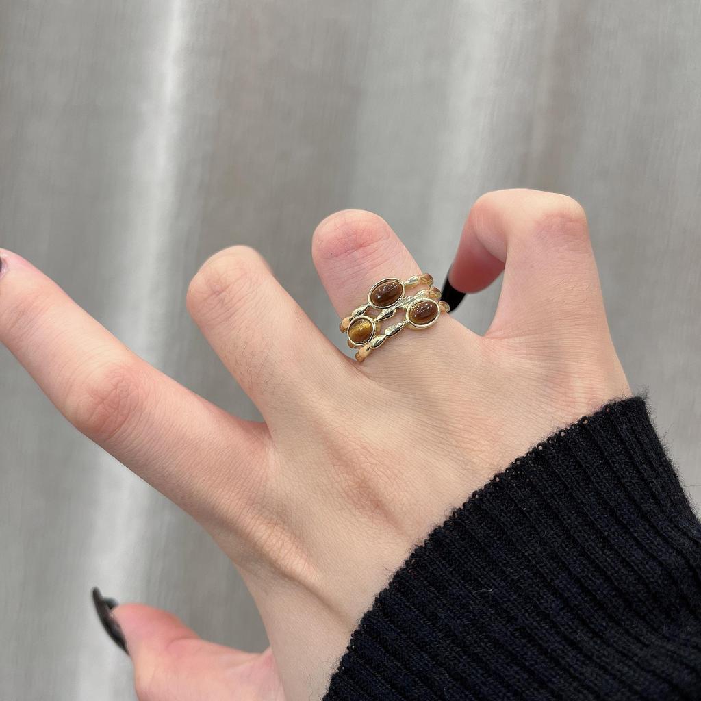 Goldener Retro-Ring mit Tigerauge-Stein: Westlicher ethnischer Stil, einzigartiger offener Luxusring für Frauen