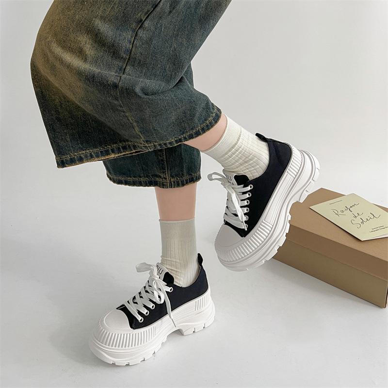 Lightweight Retro Commuting Versatile Height-increasing Platform White Shoes Women's 2025 New Spring and Autumn Lightweight Casual Sports Shoes