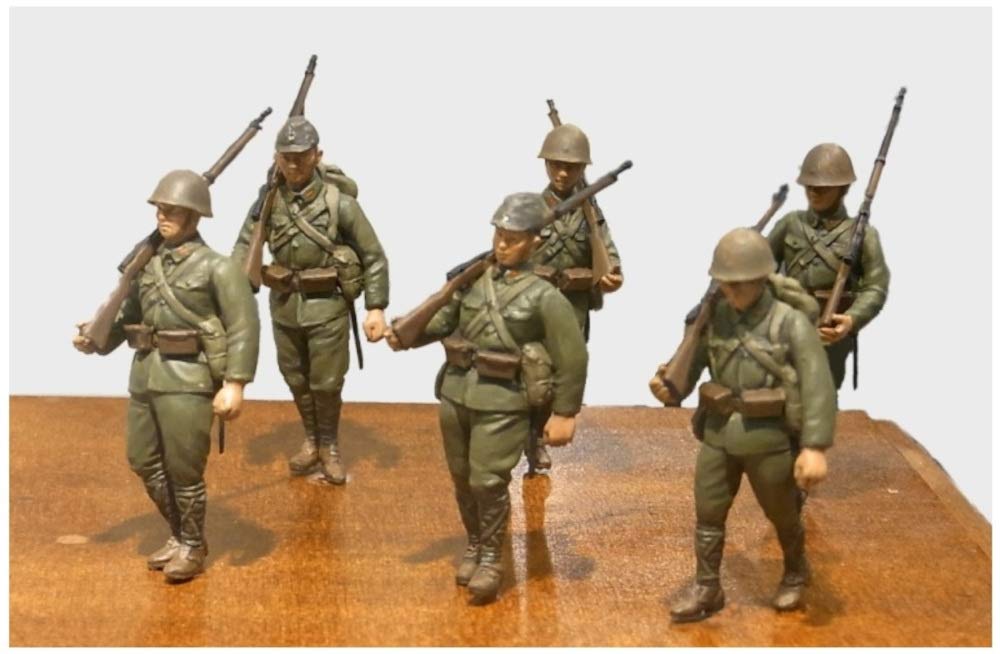 Fine Molds Imperial Army Infantry Marching Set Plastic Model FM37 1/35