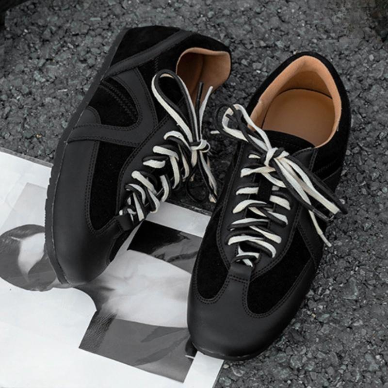 Fashion Femmes Cuir Allemand Trainers 2025 New Casual Sneakers Comfortable Deerskin Board Shoes Lace Up Flat Trainers Women's Shoes