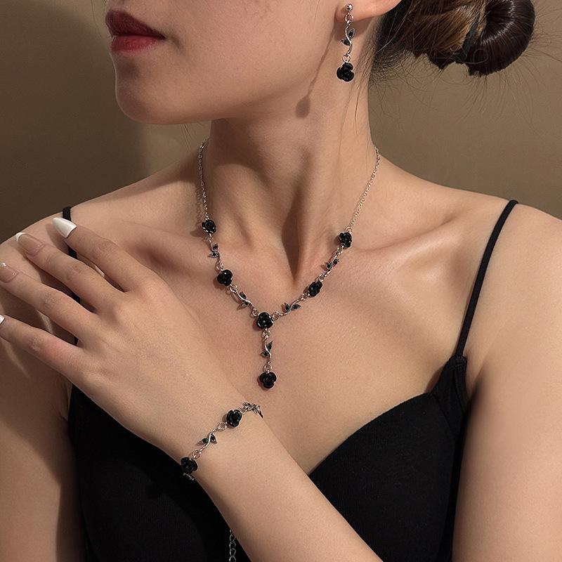 Elegant High-End Women's Retro Silver Fairy Jewelry Set: Black Knight Rose Earrings, Bracelet & Necklace