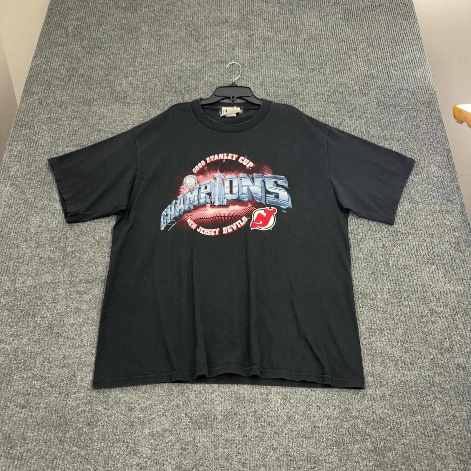 

Vintage New Jersey Devils Lee Sport T Shirt XL Black 2000 Stanley Cup Champions L