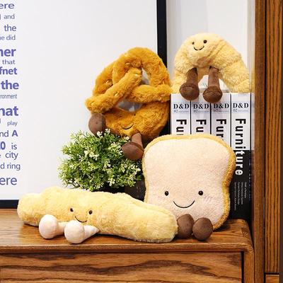 Trendy Soft Croissant Plush Doll Keychain - Creative Gift for Kids