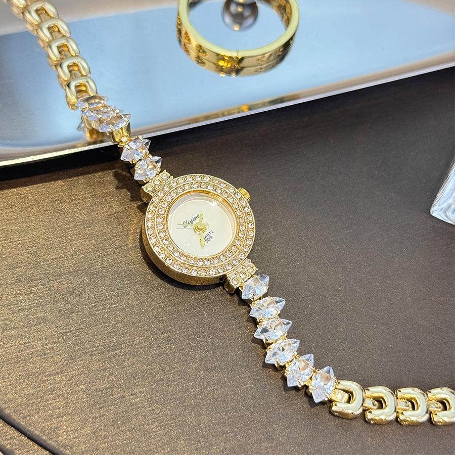 Bracelet Combination Zircon Small Exquisite Rhinestone Luxury Watch Small Watch Quartz Watch
