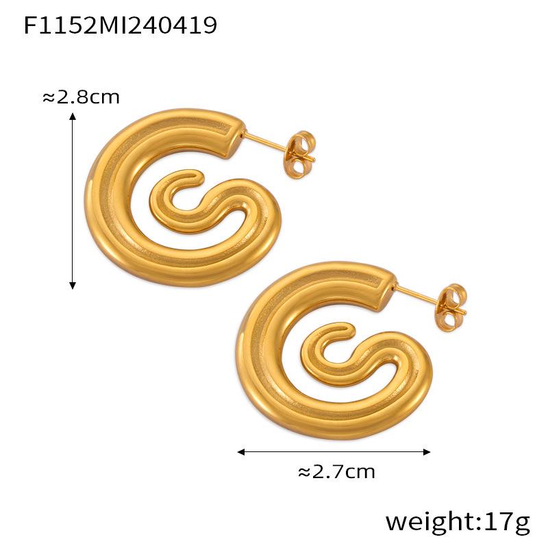 European & American C-Shaped Geometric Stud Earrings - Gold-Plated Titanium Steel Niche Design for Women