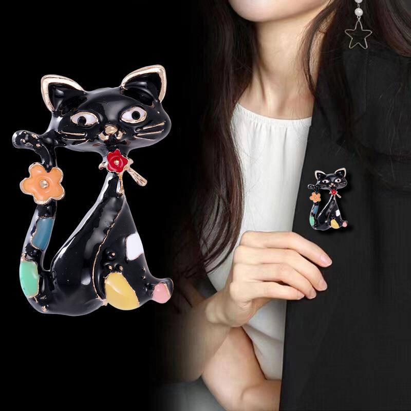 Chinese Cat Enamel Brooch Pin for Women with Abstract Art Cute Kitten Animal Style Lapel Badge Gift for Clothes Bags