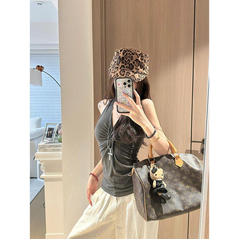 French Style Design Sense V-neck Twist Hanging Neck Cami Women Summer New Slim Fit Slimming Temperament Gyaru Top