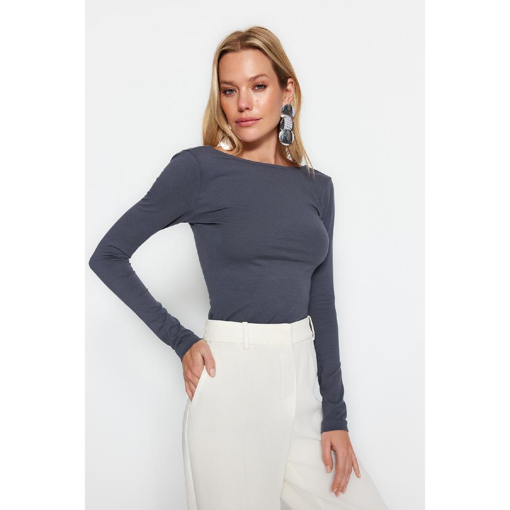 Blusa justa de algodão preto elástico sem costas Twoaw24bz00160