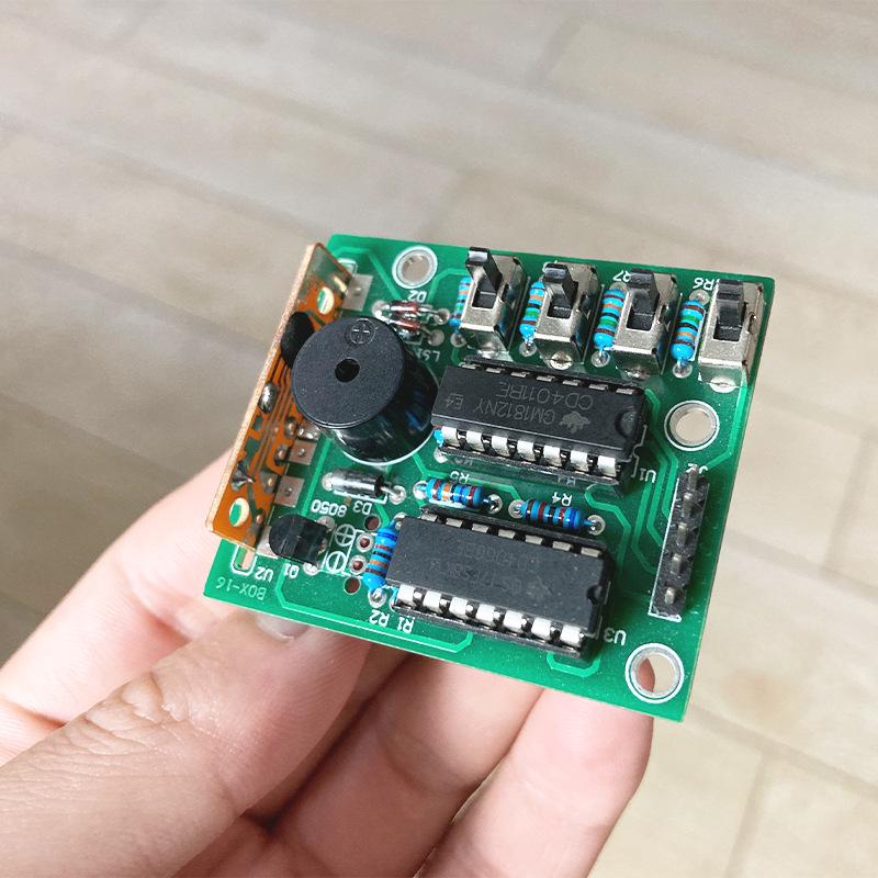 Sixteen Note DIY Electronic Music Box Kit