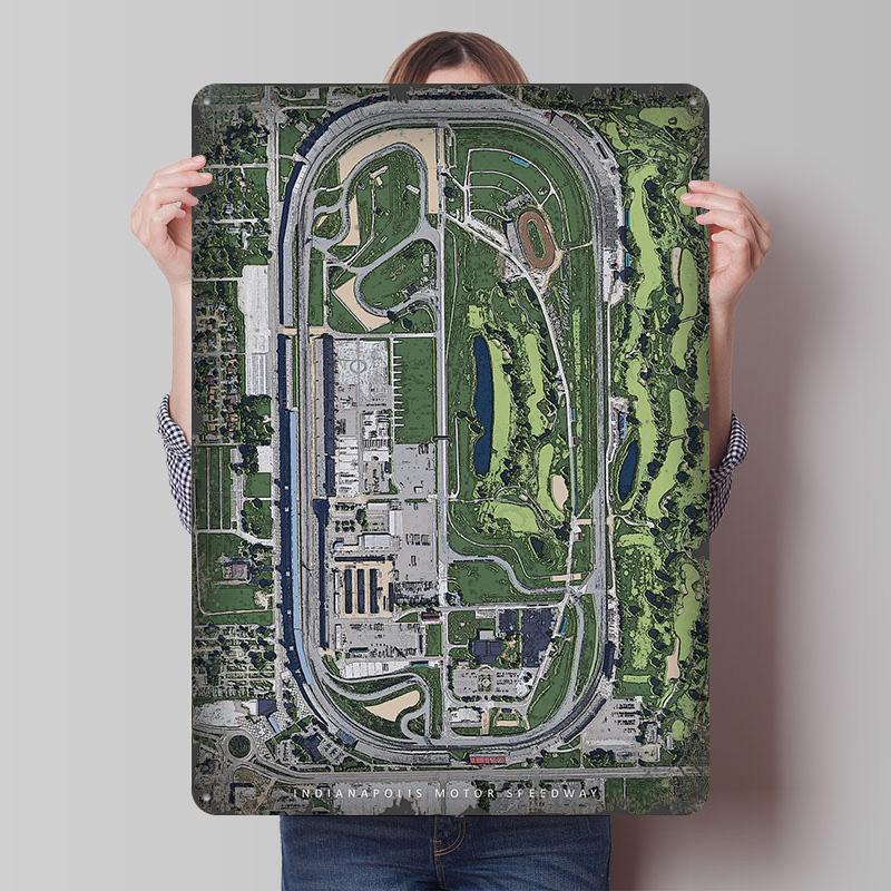 

Indianapolis Motor Speedwa Poster Customized Wall Art Vintage Metal Signs Retro Tin Plaque for Man Cave Apartment Decoration 20x30cm（7.8x11.8inch）