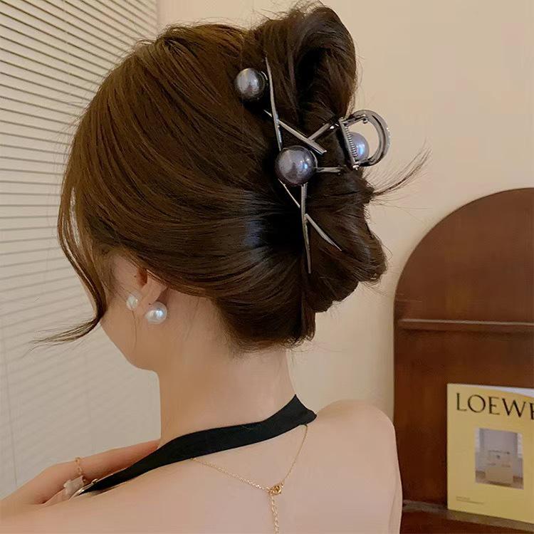High-End Metal Butterfly Hair Clip for Women - Large, Elegant 2024 Style Shark Clip