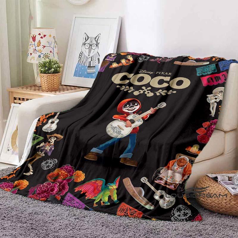 This Coco (Coco) Themed Blanket Is Warm and Cozy, Making It A Perfect Holiday Gift for Both Adults and Children.