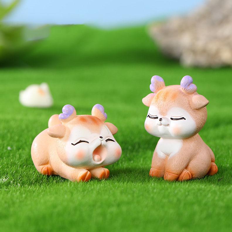 4 Pcs Cartoon Deer Micro Landscape Ornaments – Cute Resin Crafts, Creative Miniature Decor for DIY Arts