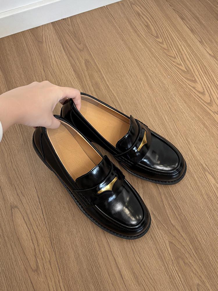 Платформа колледж стиль однопедальные ленивые лоферы женские 2026 весна Британские jk маленькие кожаные туфли универсальные одиночные туфли 39 чёрный 3490₽
