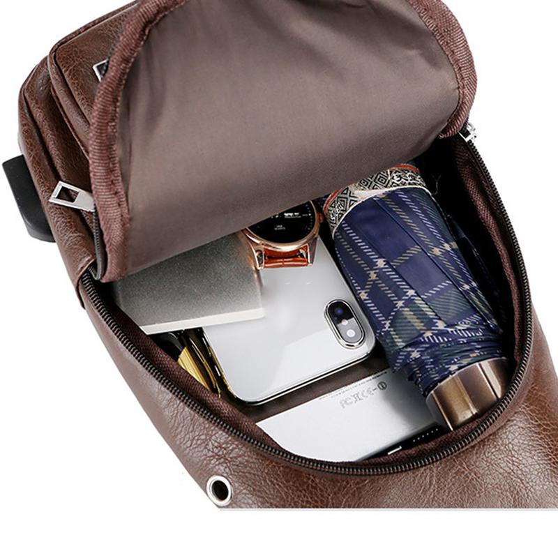 Vintage Men Fashion Shoulder Chest Bags USB Charging Leather Messenger Travel Packs Wallet