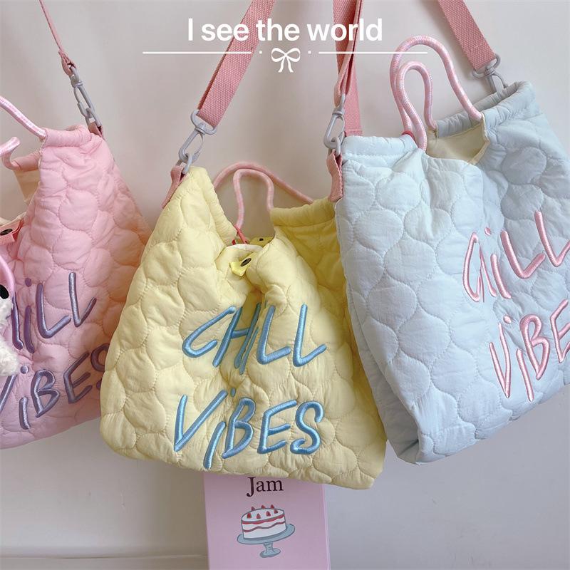 Korean Style Cute Women's Versatile Down Jacket Shoulder Bag - Large Capacity Handbag for Autumn/Winter