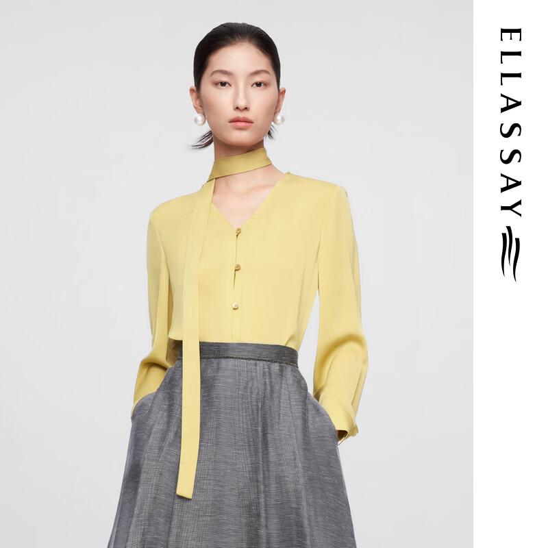 

ELLASSAY Women s Mulberry Silk V-Neck Commuter Blouse M