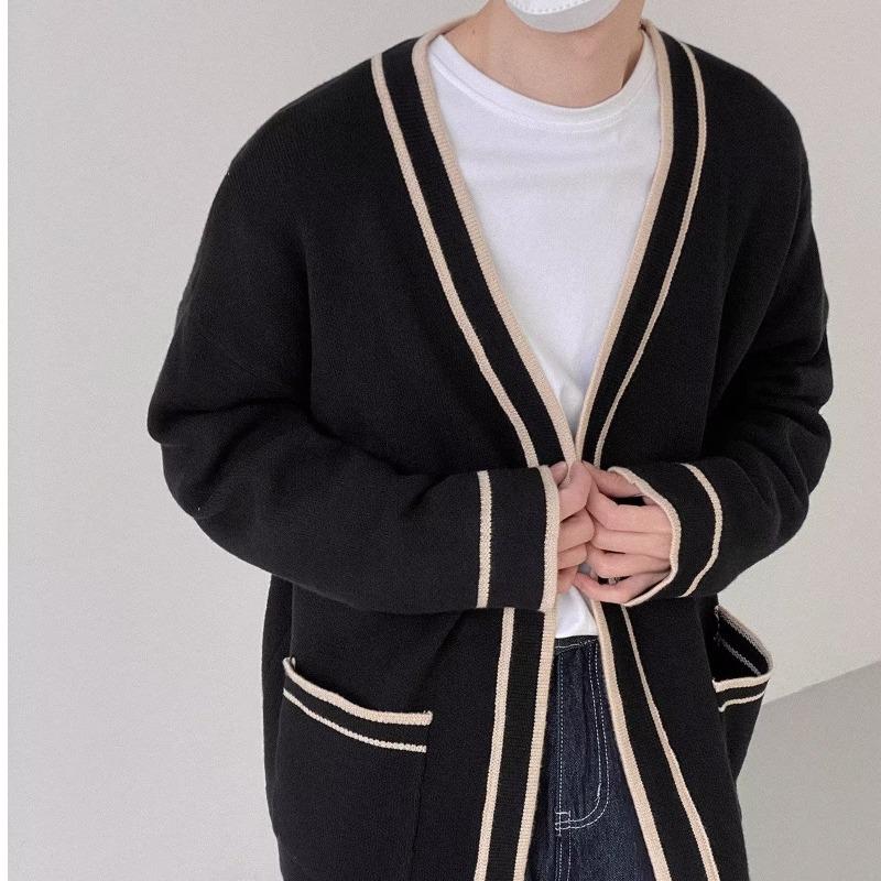 Men's V-Neck Cardigan Sweater: Casual Korean Style, Loose Fit for Spring and Autumn