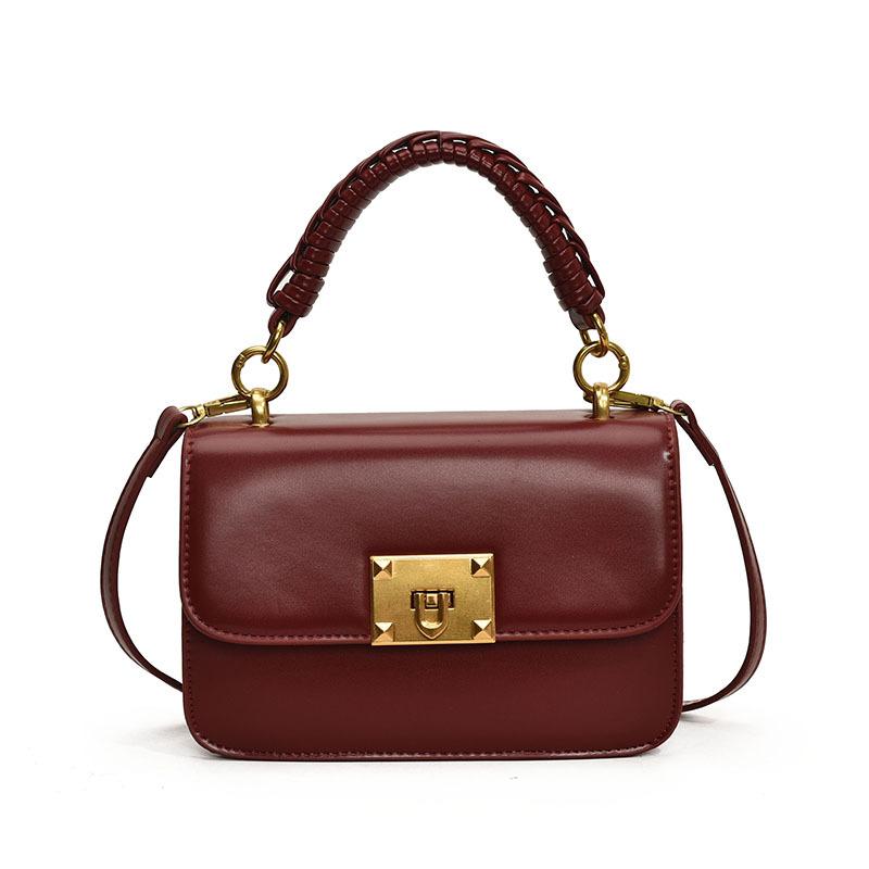 

Новая Мода Портативная Маленькая Квадратная Сумка Женская Универсальная На Плечо Сумка Мессенджер красный