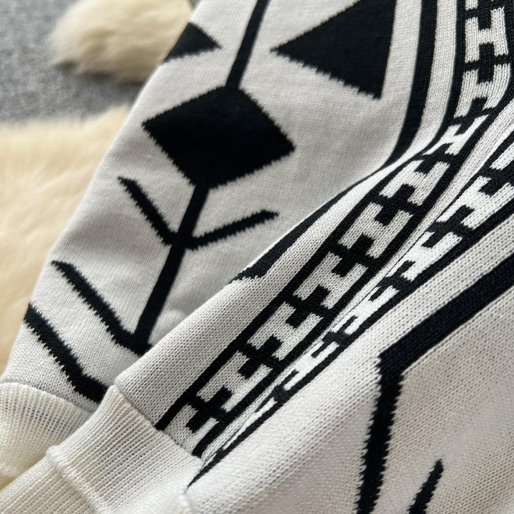 Retro ethnic style printed V-neck knitted dress women's summer slim and thin royal sister celebrity temperament long skirt