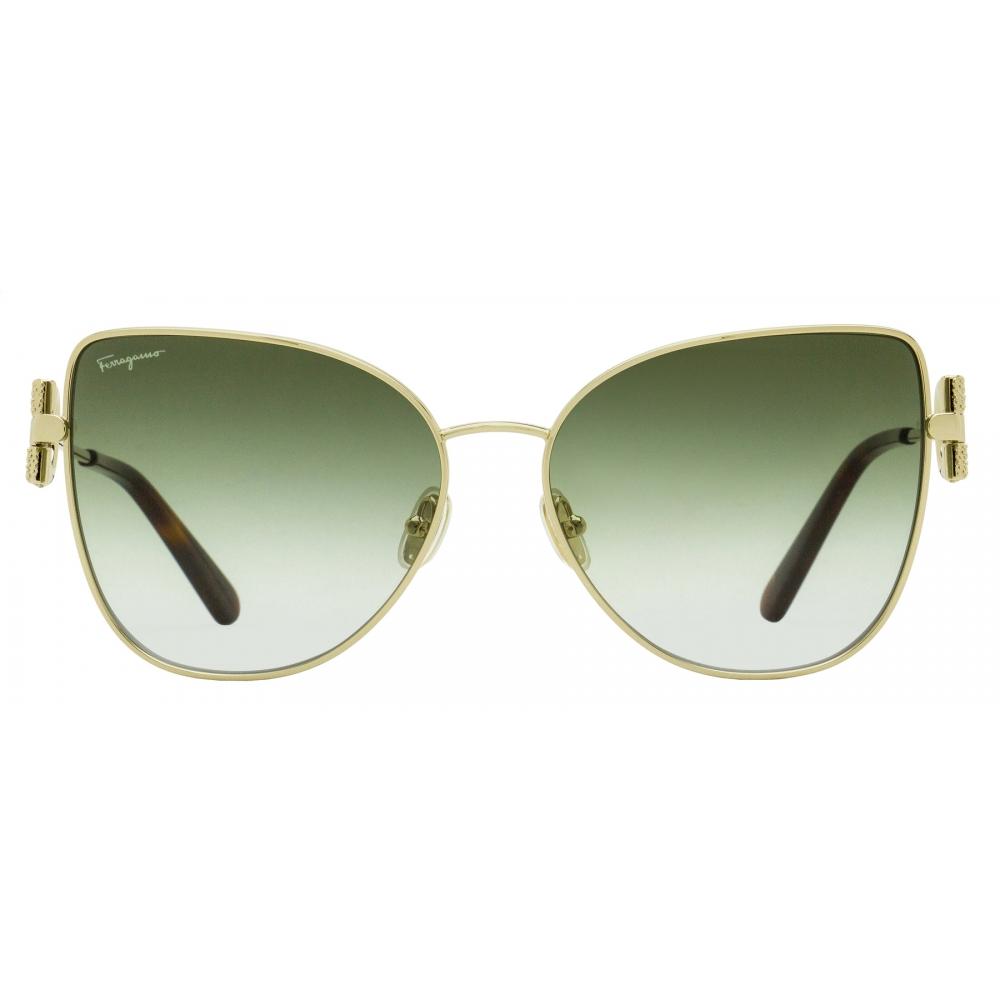 Salvatore Ferragamo Ferragamo Women S cryStal Gancini SunglaSSeS Sf296Sr 750 Gold Havana 60mm 750