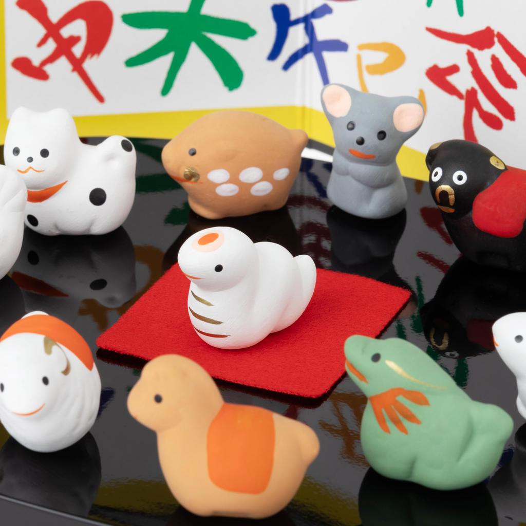 Seto Togeisha 2025 Zodiac Figurine Compact Snake Snake New Year Decoration Good Luck Bean Zodiac Decoration Akihogama 165