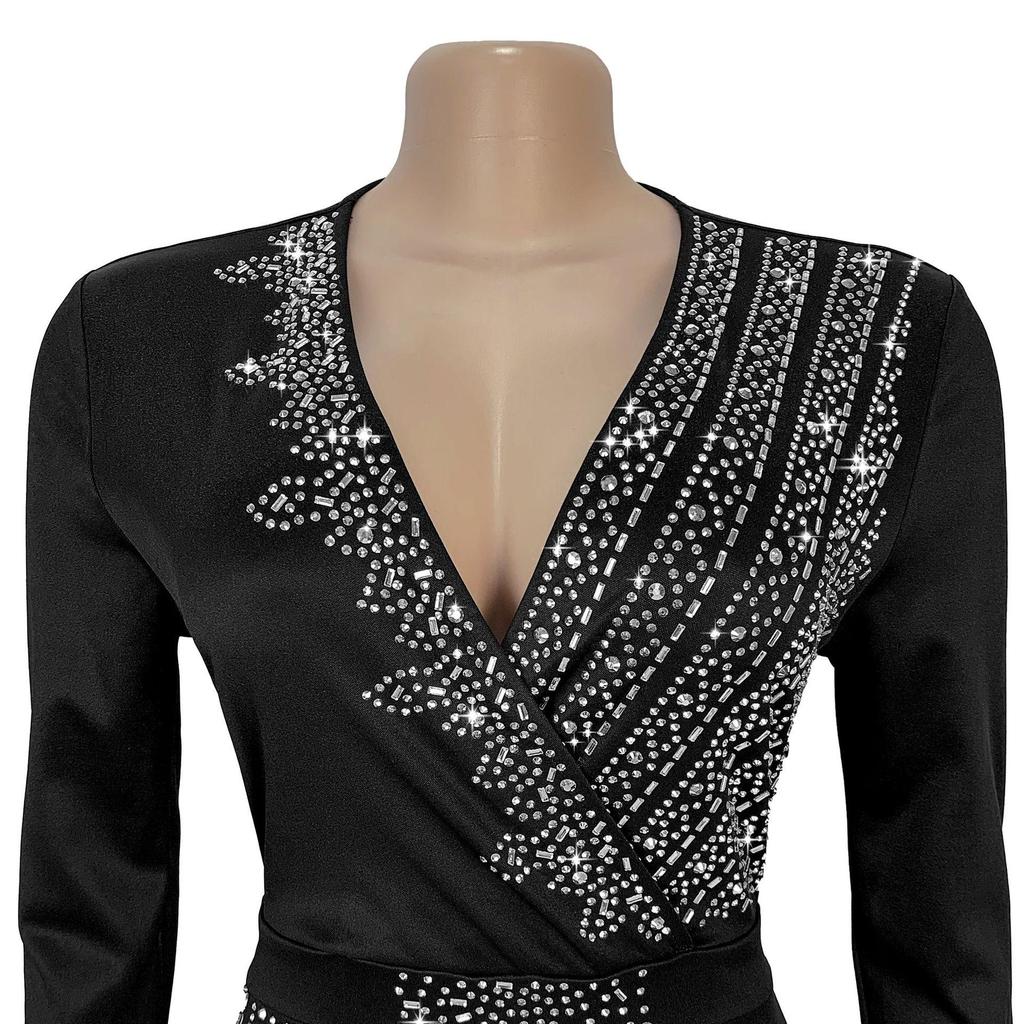 C7290 Elegantes europäisches und amerikanisches Mode Damen V-Ausschnitt Kleid mit halblangen Ärmeln und Hot-Drill-Design