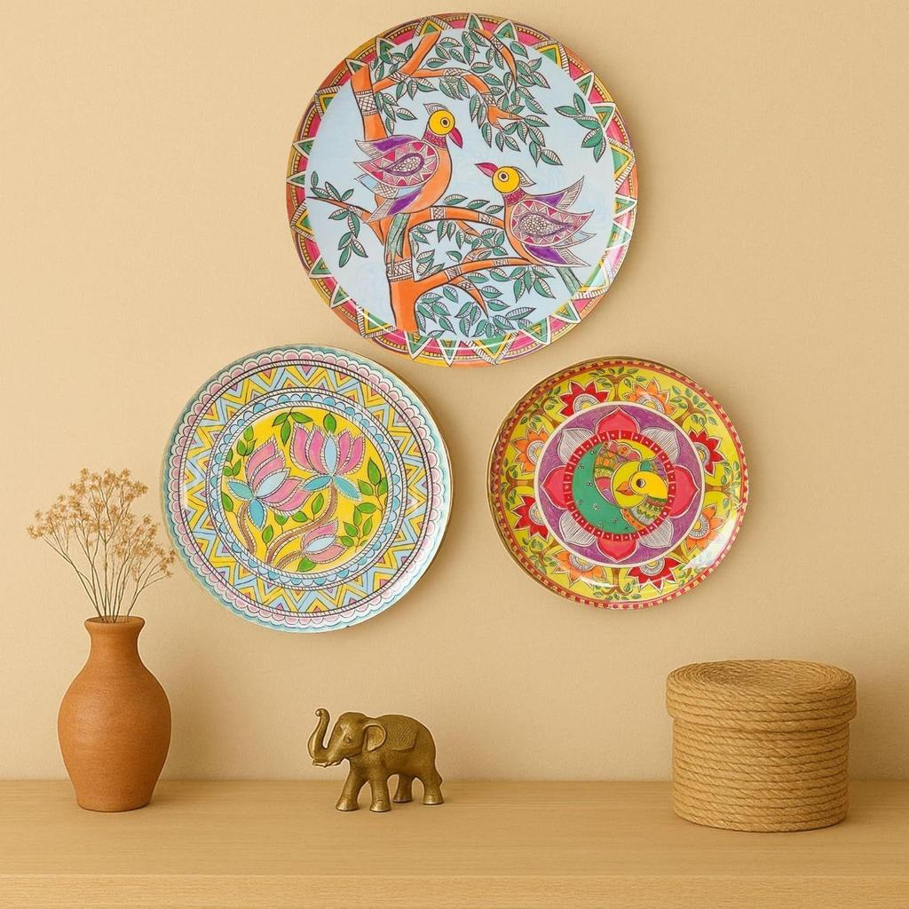 Madhubani Wall Plates for home decoration | Wall decor items for living room | Metal Wall Décor | Gift items for unisex  Set of 3 plate